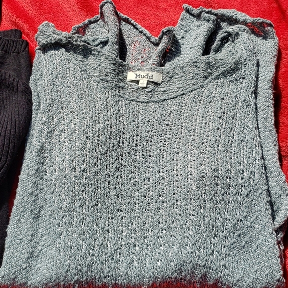 ❤ 5 for 25 Sweaters aeropostale and mudd - Picture 3 of 3